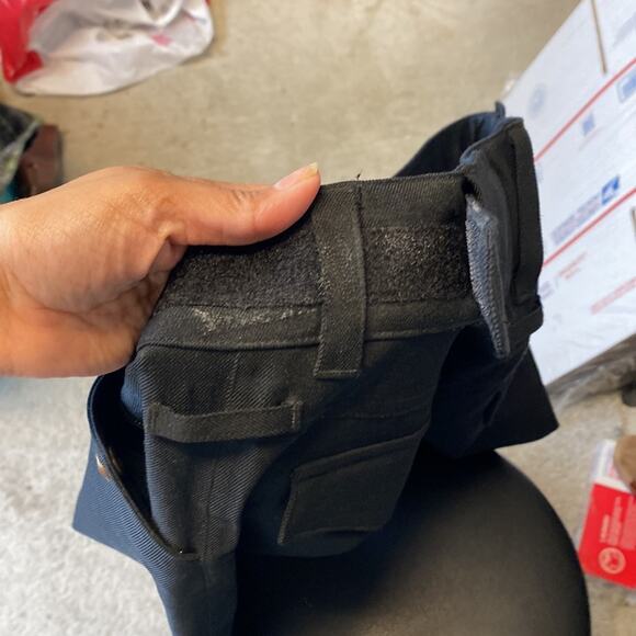 Roxy Black 10K Slim Fit snow pants size S ski snowboard black winter adjustable - Picture 12 of 12